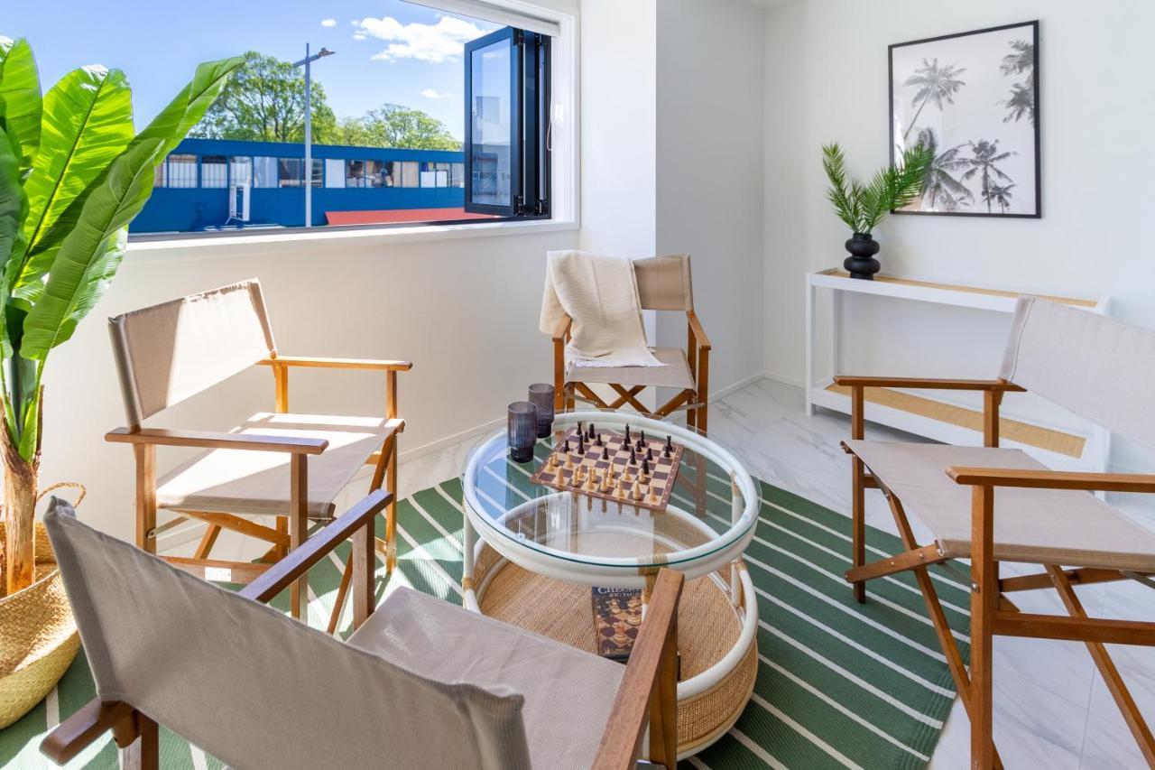 Central Sunny Perch 2 Bed 1 Bath Apartment Christchurch Exterior photo