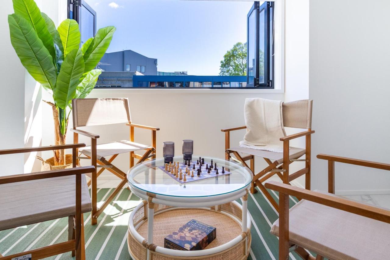 Central Sunny Perch 2 Bed 1 Bath Apartment Christchurch Exterior photo