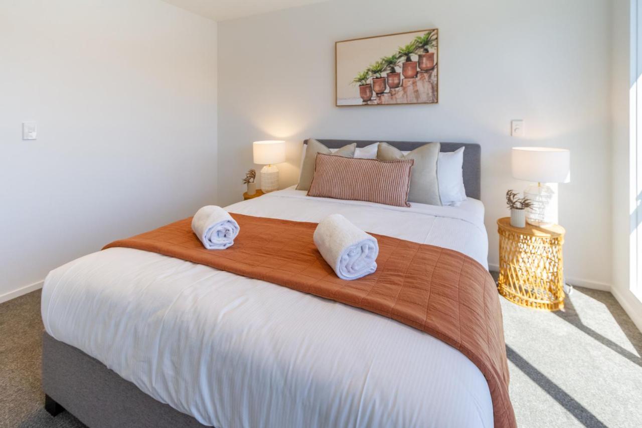 Central Sunny Perch 2 Bed 1 Bath Apartment Christchurch Exterior photo
